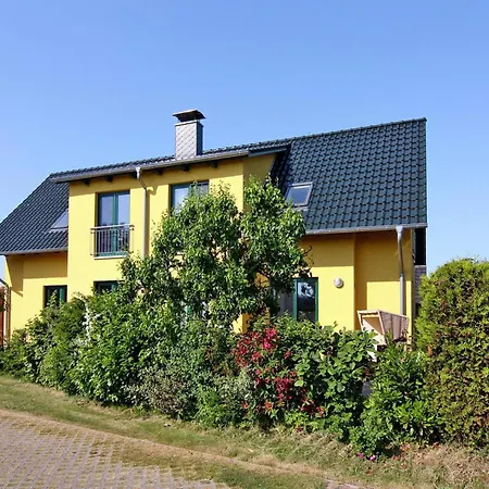 Holiday home Semi-detached House With A View Of The Water At Neuendorf Harbor
